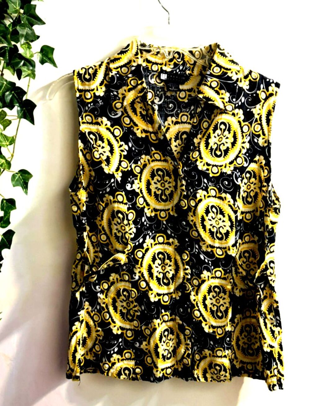 Carole Little Women Vest M Yellow Black Florals 100% Linen V-Neck Button Front